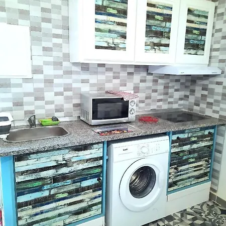 Tropicana One Bedroom Flat T1 With Garden Close To 8 Beaches *