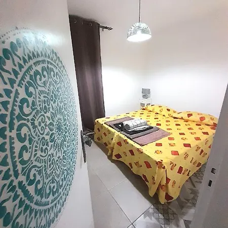 Tropicana One Bedroom Flat T1 With Garden Close To 8 Beaches