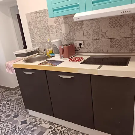 Appartement Bali Tropicana One Bedroom Flat T1 With Ac Portatil, Garden, Parking Place